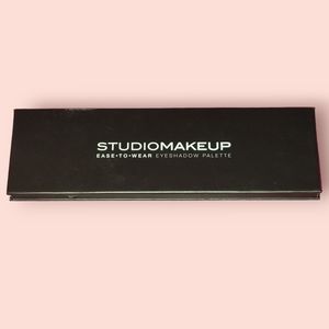 Studio Makeup Eyeshadow Palette Ease to wear eyeshadow palette